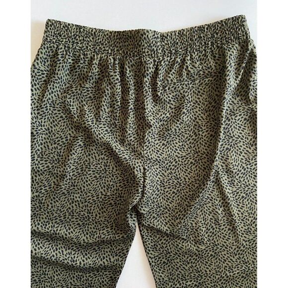 Hema Women's Pants Wide Leg in Olive Green Size XL - Picture 8 of 9